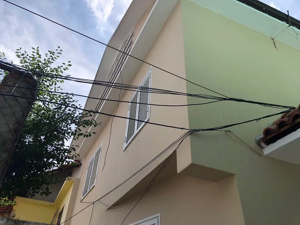 Sant Andrea Hotel Berat Guest house